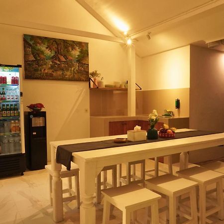 Summer Of Surf Hostel Uluwatu Унґасан Екстер'єр фото